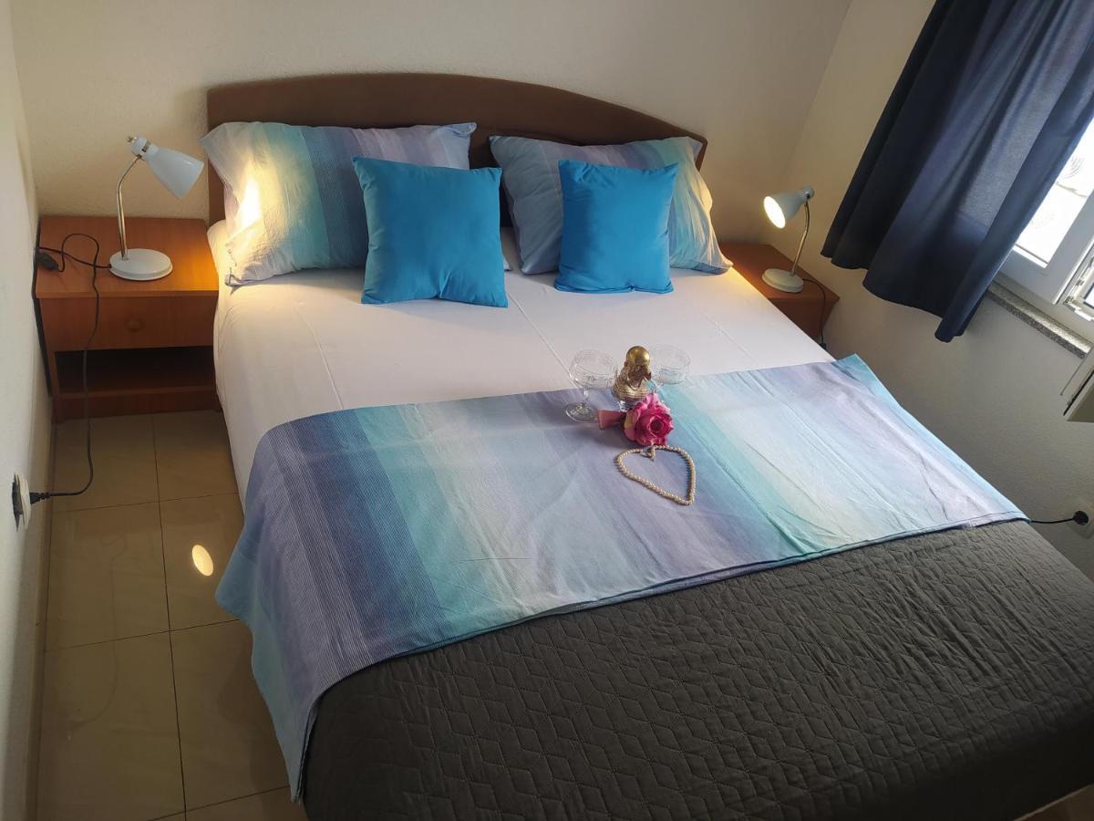 Apartmani Trubi 3 Vodice Exteriör bild