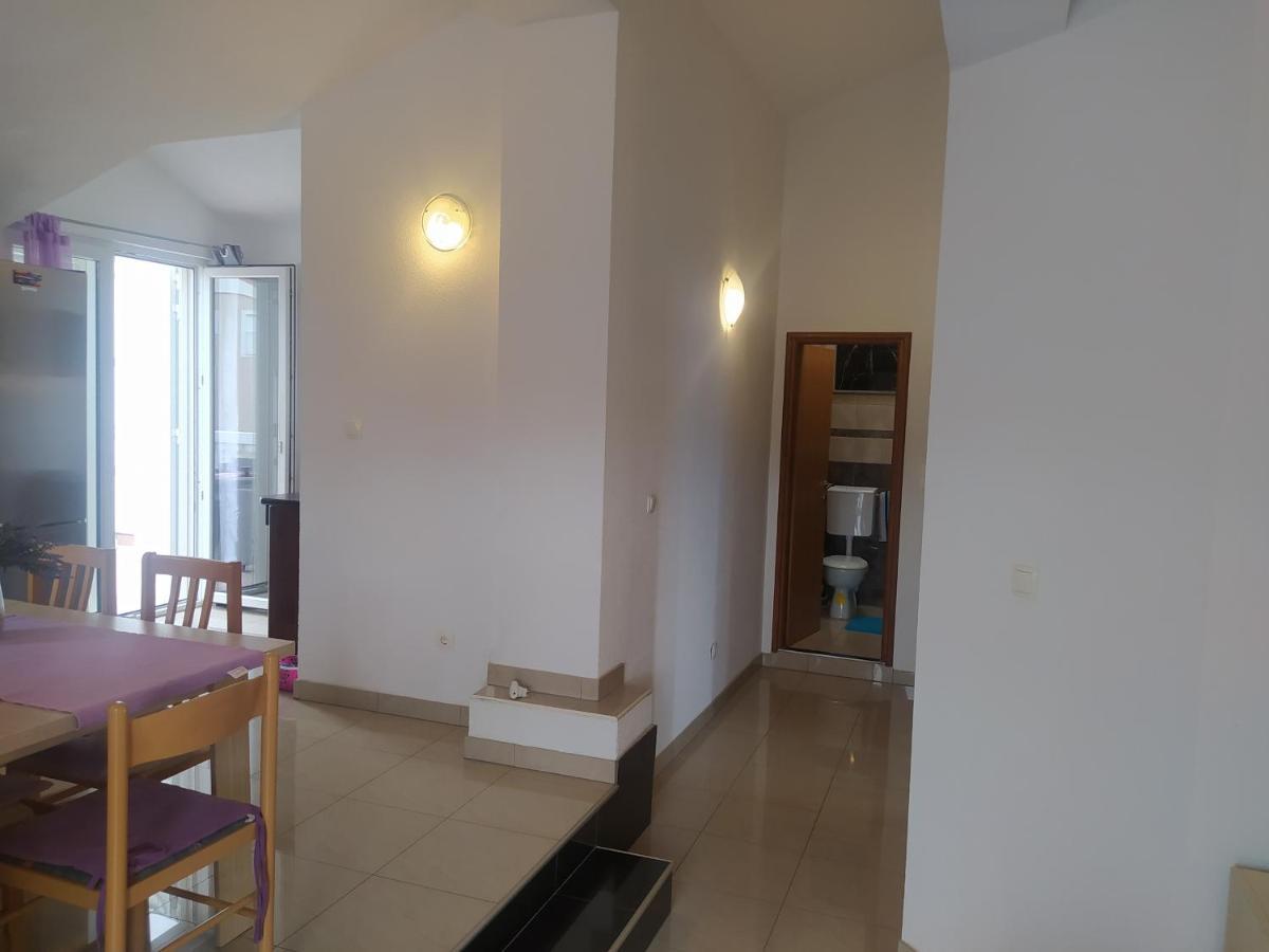 Apartmani Trubi 3 Vodice Exteriör bild