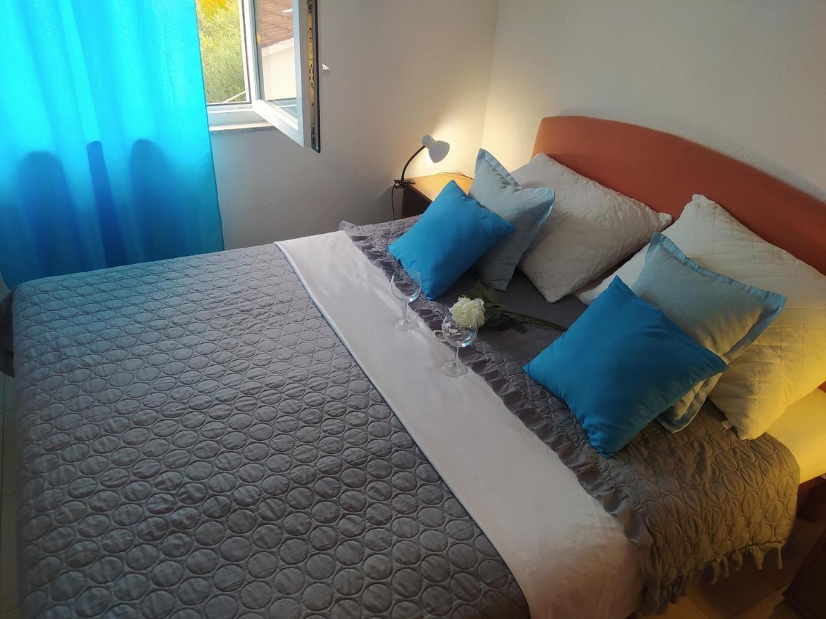 Apartmani Trubi 3 Vodice Exteriör bild