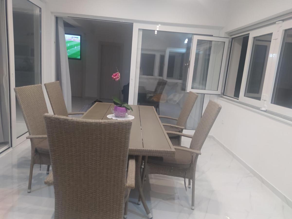 Apartmani Trubi 3 Vodice Exteriör bild