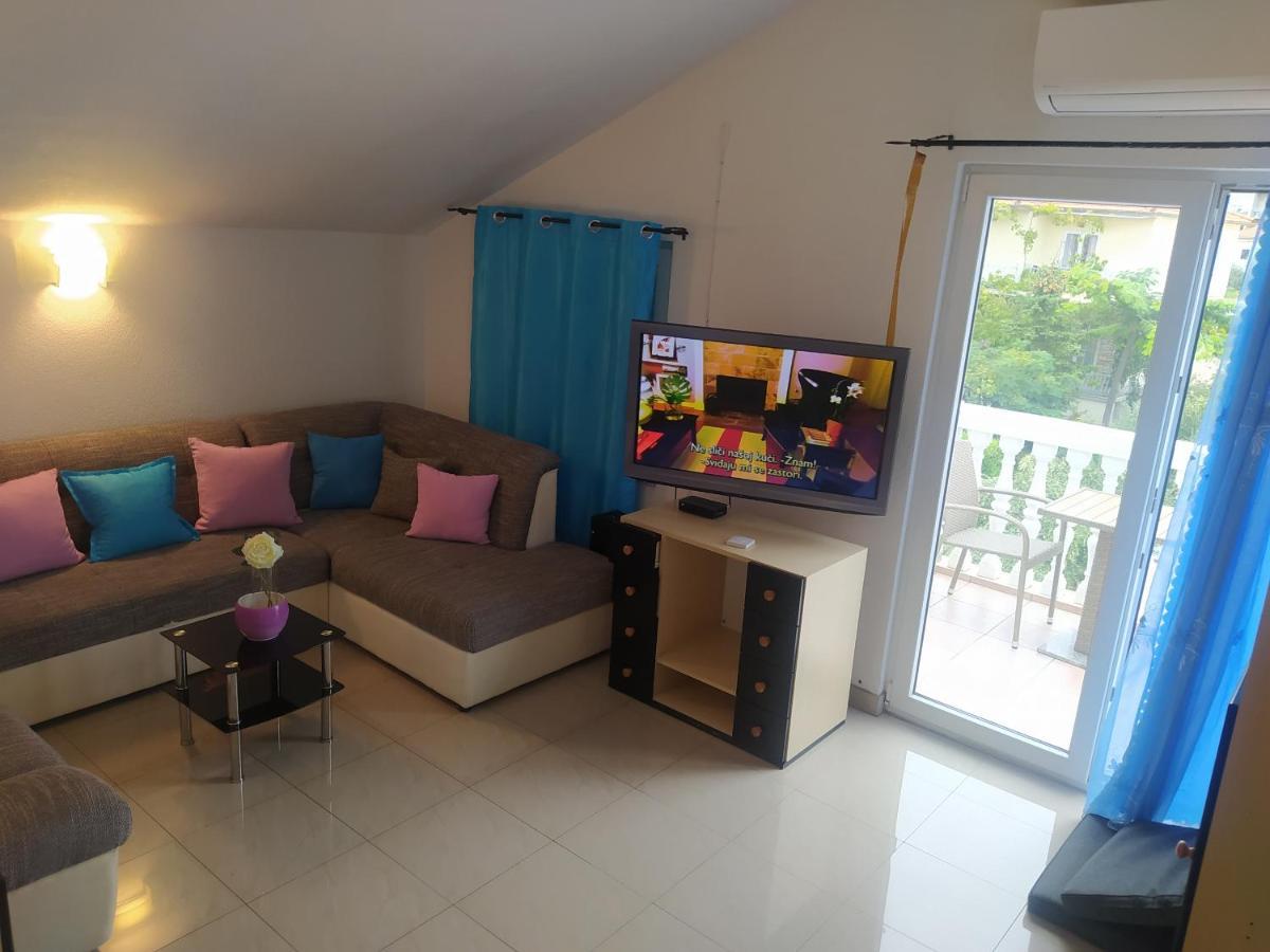 Apartmani Trubi 3 Vodice Exteriör bild