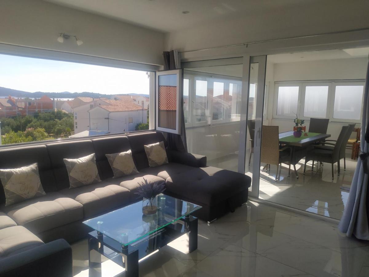 Apartmani Trubi 3 Vodice Exteriör bild