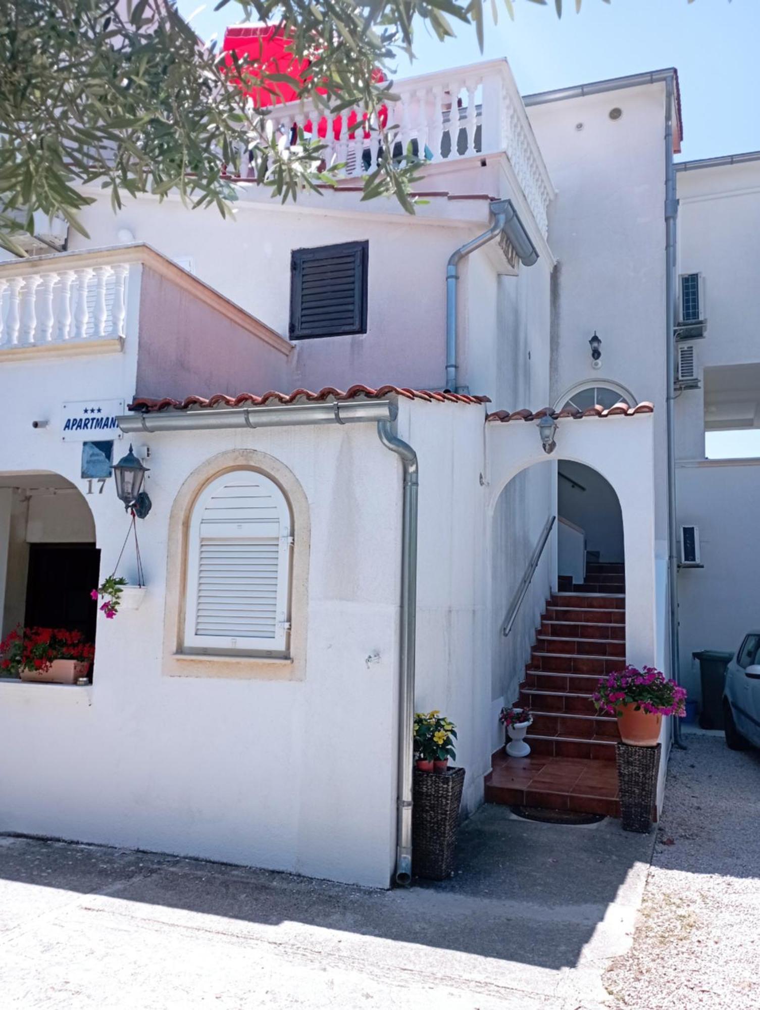 Apartmani Trubi 3 Vodice Exteriör bild